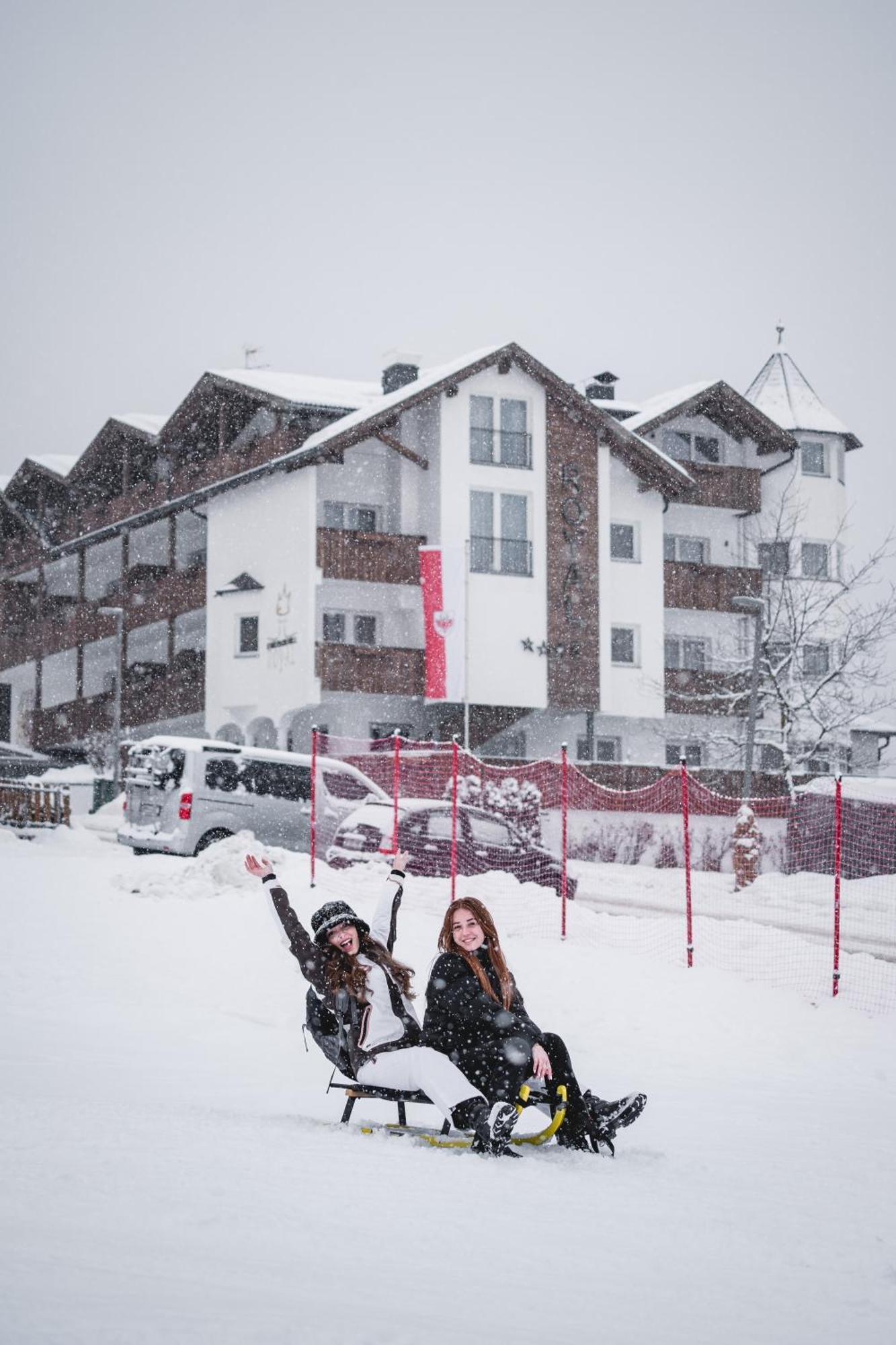 Hotel Royal Und Ferienhaus Annabel Sesto Kültér fotó