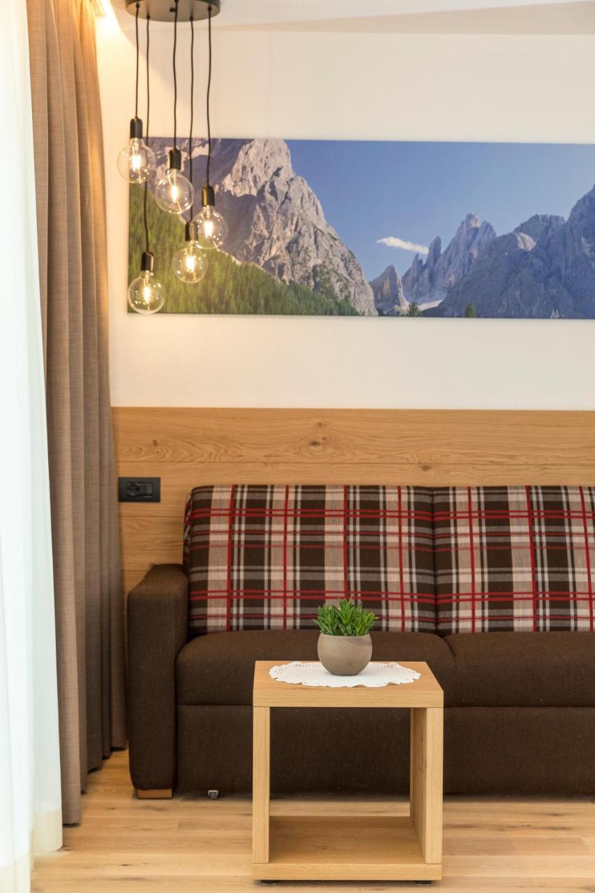 Hotel Royal Und Ferienhaus Annabel Sesto Kültér fotó